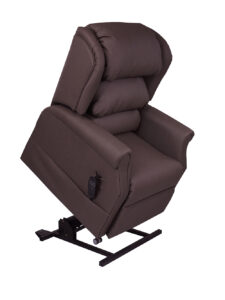 Ambassador RP Lionfish Side on QR Rise rgb